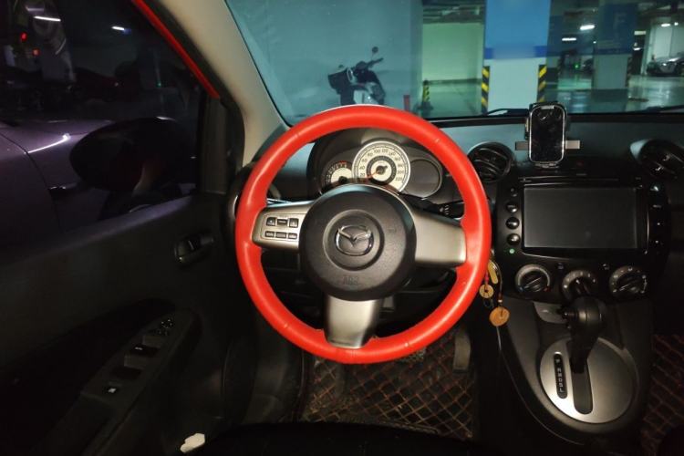 Used Mazda 2 2009 1.5L Automatic Value Edition Steering Wheel