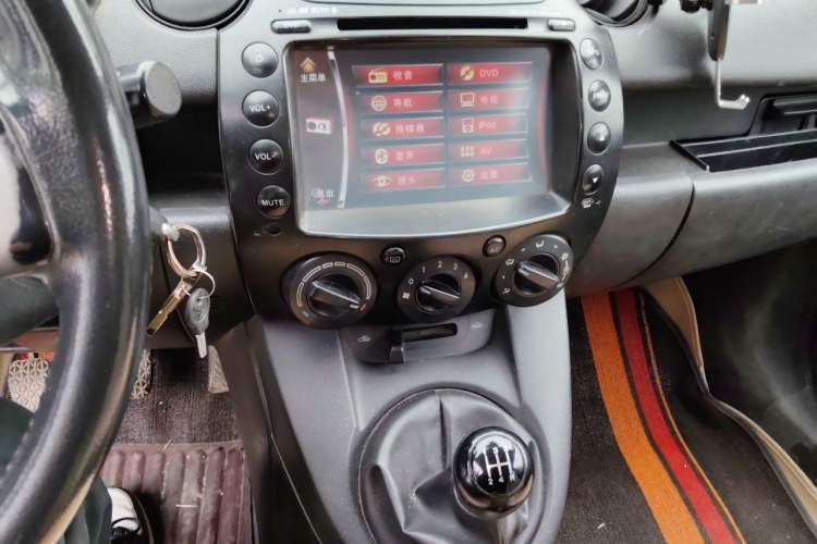 Used Mazda 2 2009 1.5L Manual Value Edition Audio And AC Panel