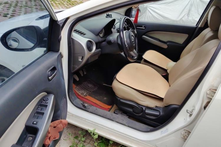 Used Mazda 2 2009 1.5L Manual Value Edition Driver Seat