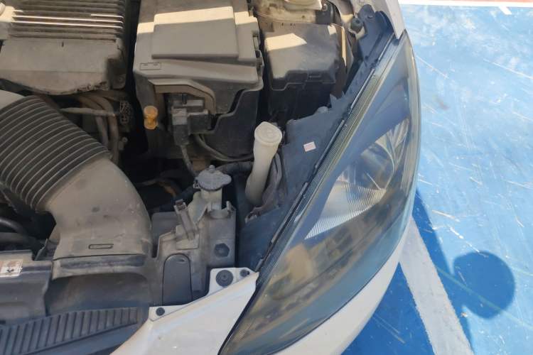 Used Mazda 2 2009 1.5L Automatic Value Edition Engine Bay Left