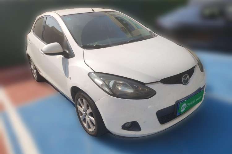 Used Mazda 2 2009 1.5L Automatic Value Edition Front Right 45 Deg