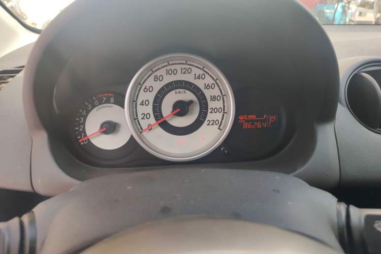 Used Mazda 2 2009 1.5L Automatic Value Edition Odometer Close Up