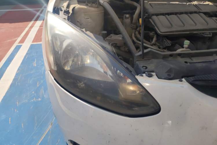 Used Mazda 2 2009 1.5L Automatic Value Edition Right Front Headlight