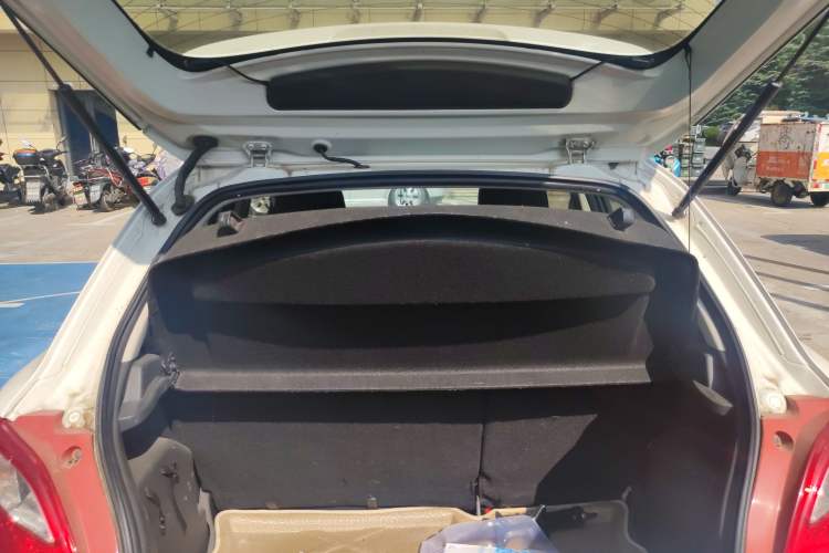 Used Mazda 2 2009 1.5L Automatic Value Edition Trunk