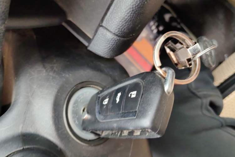 Used Mazda 2 2009 1.5L Manual Value Edition Vehicle Key