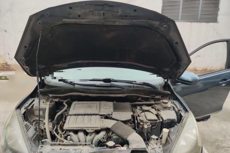 Used Mazda 2 2011 XuanDong 1.5L Automatic Value Edition Engine Bay