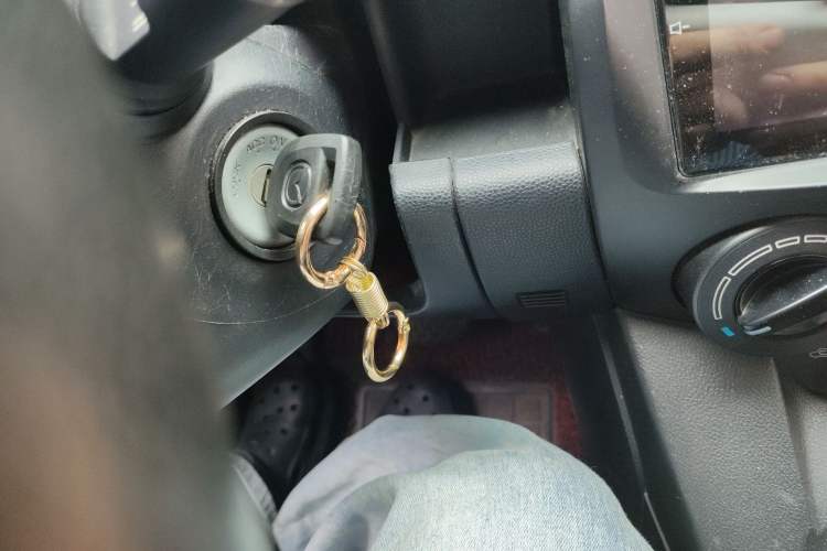 Used Mazda 2 2011 XuanDong 1.5L Automatic Value Edition Vehicle Key