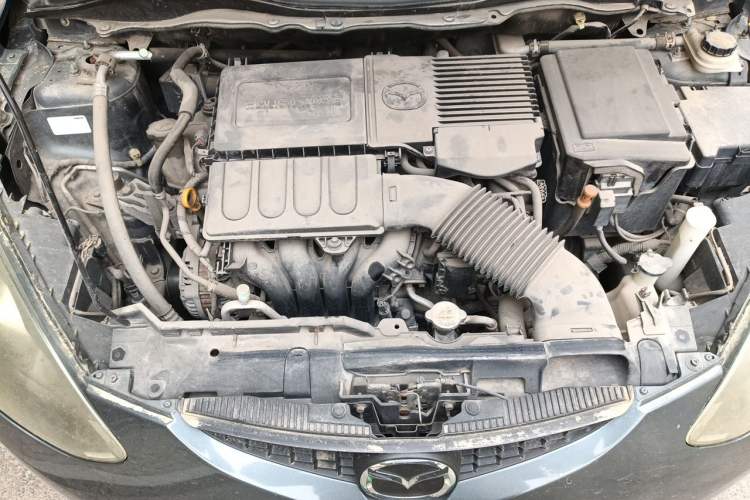 Used Mazda 2 2011 XuanDong 1.5L Automatic Value Edition Engine Bay
