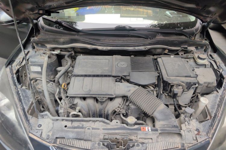 Used Mazda 2 2011 XuanDong 1.5L Manual Fashion Edition Engine Bay