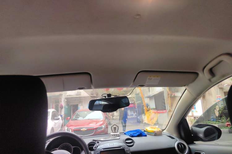 Used Mazda 2 2011 XuanDong 1.5L Manual Fashion Edition Headliner