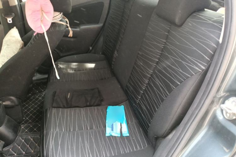 Used Mazda 2 2011 XuanDong 1.5L Automatic Value Edition Left Rear Seat