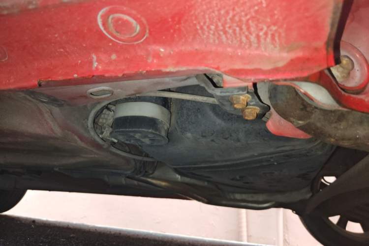 Used Mazda 2 2011 XuanDong 1.5L Manual Fashion Edition Chassis Rear Left