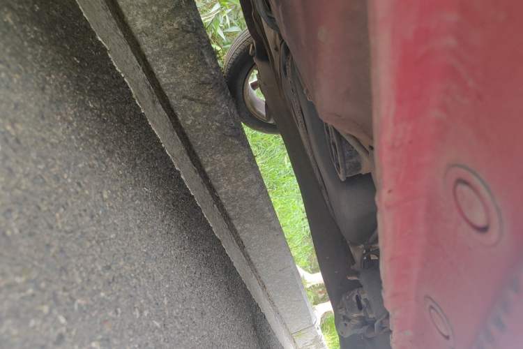 Used Mazda 2 2011 XuanDong 1.5L Manual Fashion Edition Chassis Rear Left