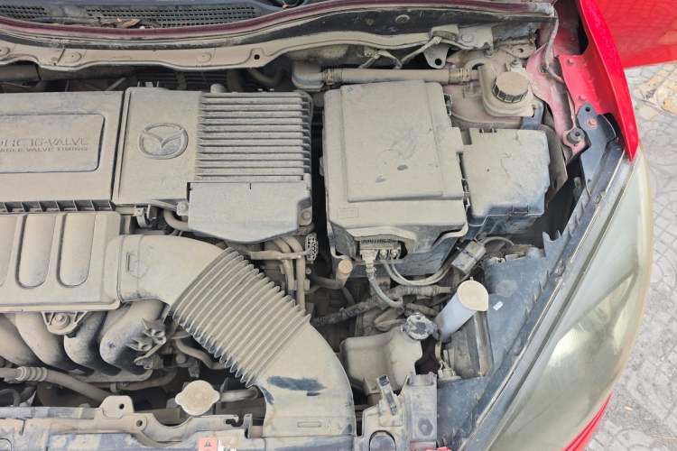 Used Mazda 2 2011 XuanDong 1.5L Automatic Fashion Edition Engine Bay Left