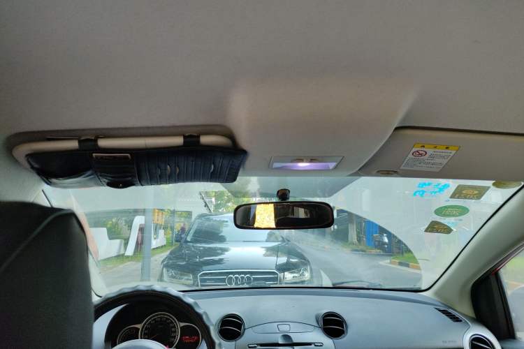 Used Mazda 2 2011 XuanDong 1.5L Automatic Value Edition Headliner