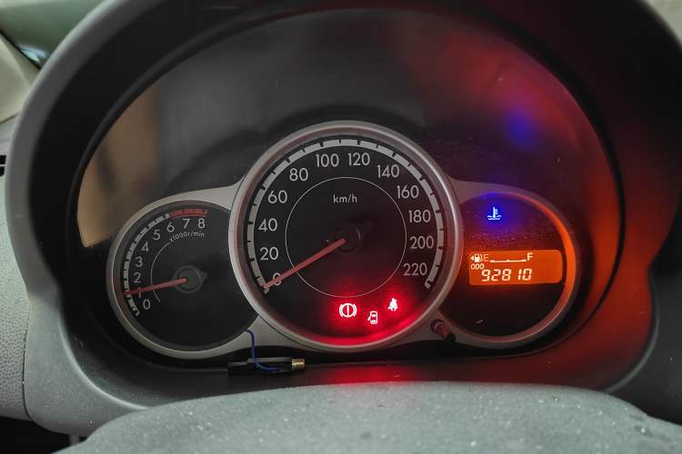Used Mazda 2 2011 XuanDong 1.5L Manual Fashion Edition Instrument Cluster