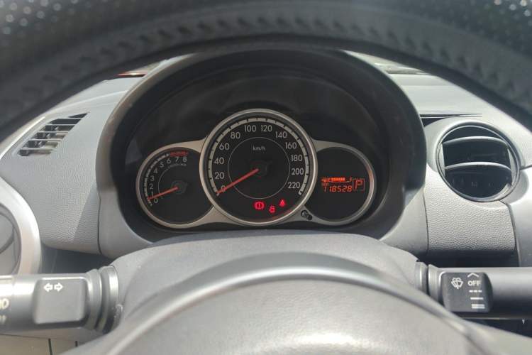 Used Mazda 2 2011 XuanDong 1.5L Automatic Value Edition Instrument Cluster