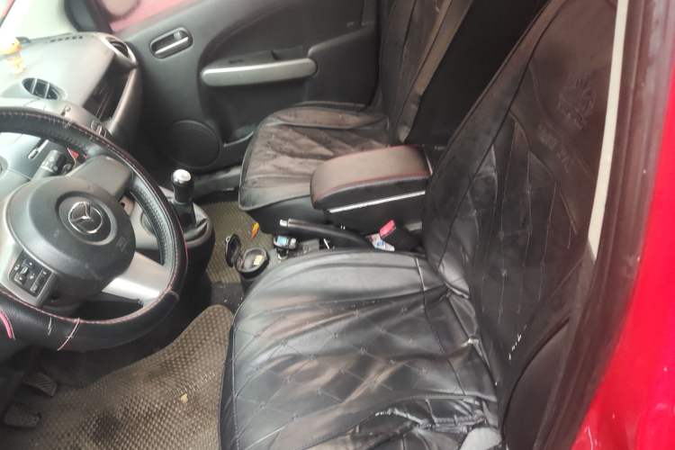 Used Mazda 2 2011 Xuan Dong 1.5L Manual Value Edition Left Front Seat