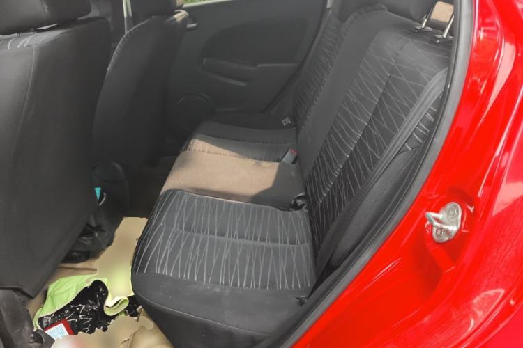 Used Mazda 2 2011 XuanDong 1.5L Automatic Value Edition Left Rear Seat