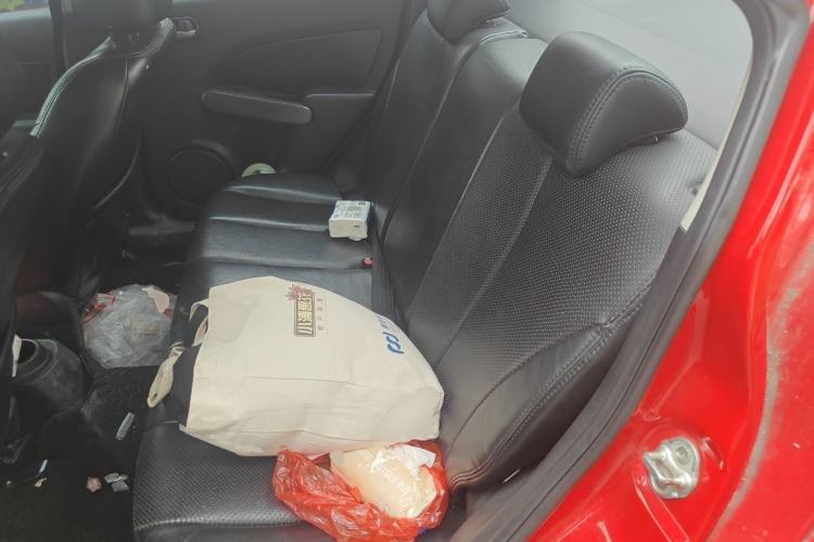 Used Mazda 2 2011 XuanDong 1.5L Manual Fashion Edition Left Rear Seat