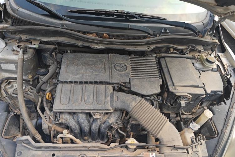 Used Mazda 2 2011 XuanDong 1.5L Manual Fashion Edition Engine Bay