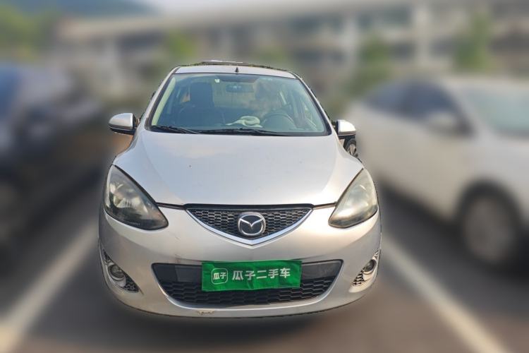 Used Mazda 2 2011 XuanDong 1.5L Manual Fashion Edition Front
