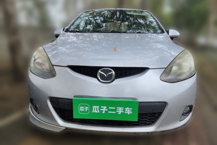 Used Mazda 2 2011 Xuan Dong 1.5L Automatic Luxury Edition Front