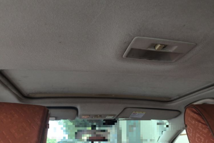 Used Mazda 2 2011 Xuan Dong 1.5L Automatic Luxury Edition Headliner