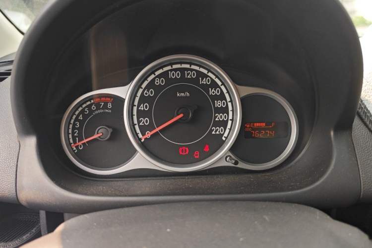 Used Mazda 2 2011 XuanDong 1.5L Manual Fashion Edition Instrument Cluster