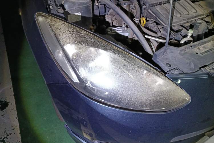 Used Mazda 2 2011 XuanDong 1.5L Automatic Value Edition Right Front Headlight
