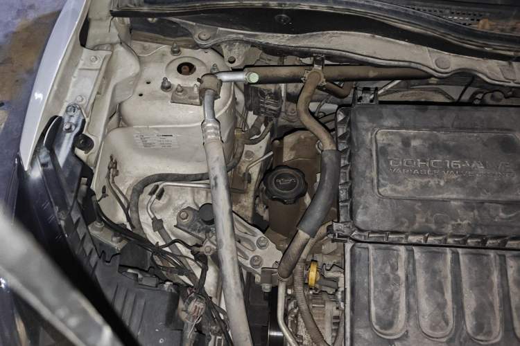 Used Mazda 2 2011 XuanDong 1.5L Automatic Value Edition Engine Bay Right
