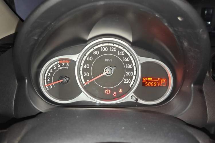 Used Mazda 2 2011 XuanDong 1.5L Automatic Value Edition Instrument Cluster