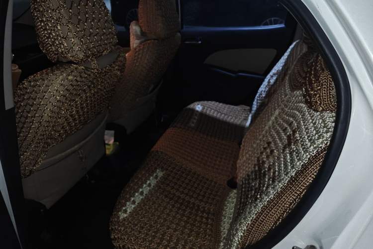 Used Mazda 2 2011 XuanDong 1.5L Automatic Value Edition Left Rear Seat