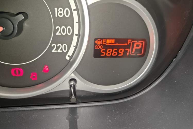 Used Mazda 2 2011 XuanDong 1.5L Automatic Value Edition Odometer Close Up