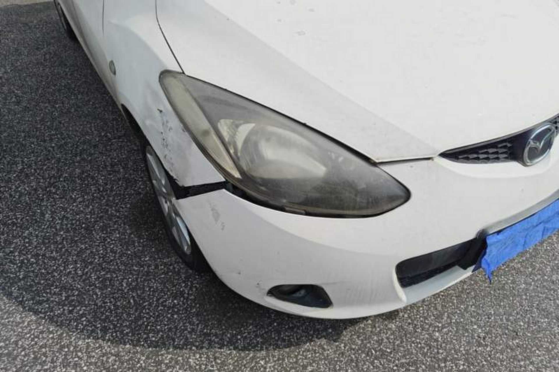 Used Mazda 2 2011 XuanDong 1.5L Automatic Value Edition Right Front Headlight