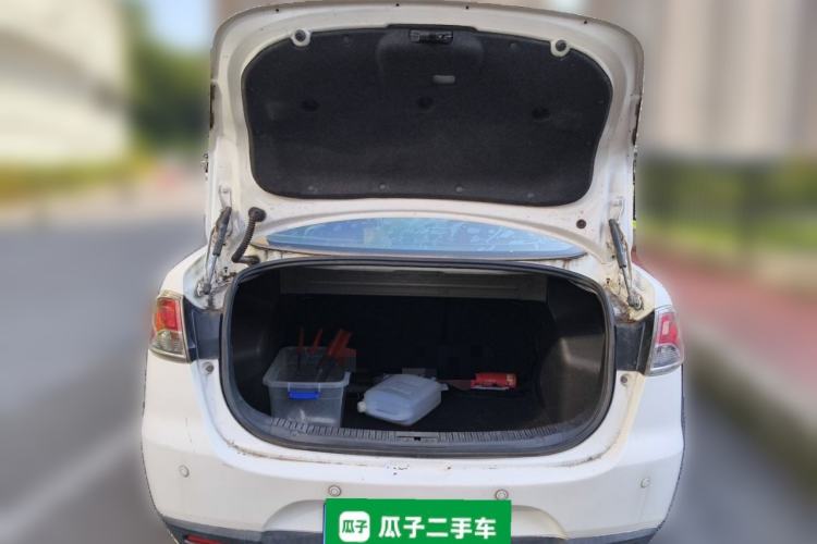 Used Mazda 2 2011 XuanDong 1.5L Manual Fashion Edition Trunk
