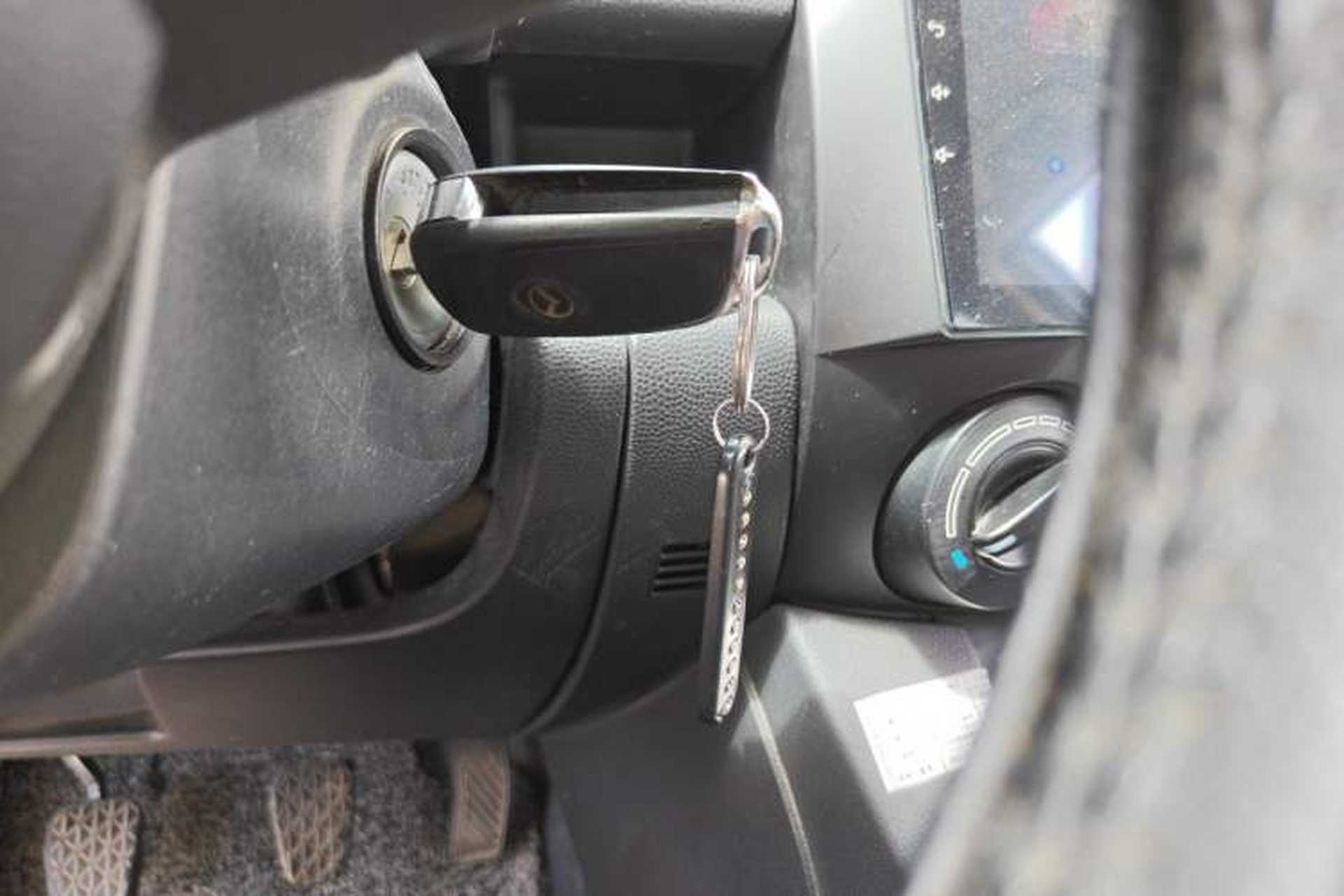 Used Mazda 2 2011 XuanDong 1.5L Manual Fashion Edition Vehicle Key