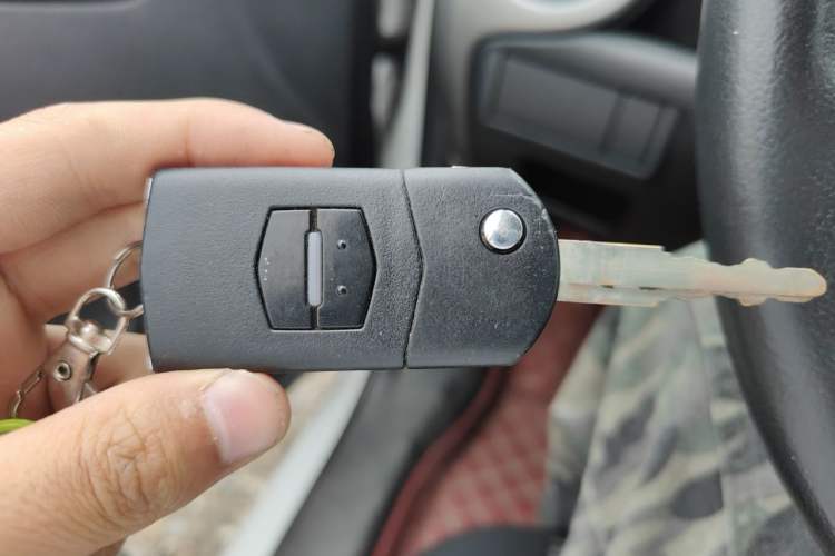 Used Mazda 2 2011 XuanDong 1.5L Automatic Value Edition Vehicle Key