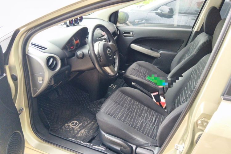 Used Mazda 2 2011 XuanDong 1.5L Automatic Fashion Edition Driver Seat