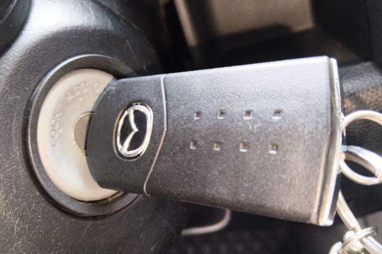 Used Mazda 2 2011 XuanDong 1.5L Automatic Fashion Edition Vehicle Key