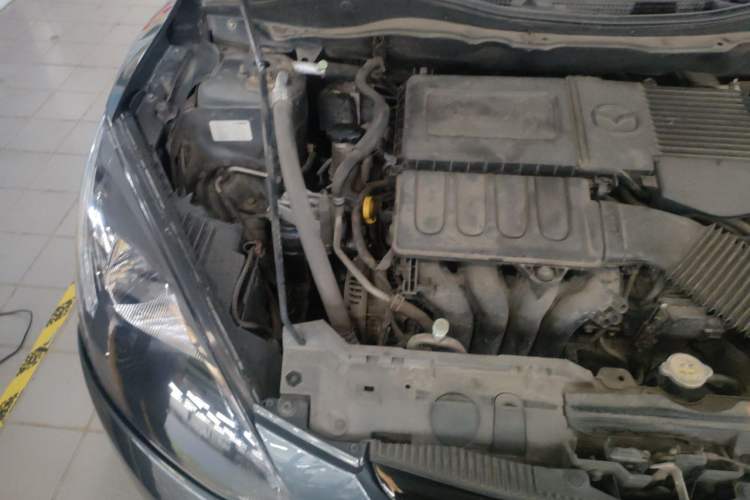 Used Mazda 2 2012 Sedan XuanDong 1.5L Manual Fashion Edition Engine Bay Right