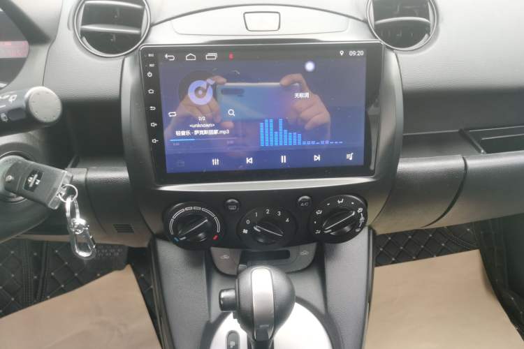 Used Mazda 2 2012 Hatchback Xuan Dong 1.5L Automatic Value Edition Audio And AC Panel