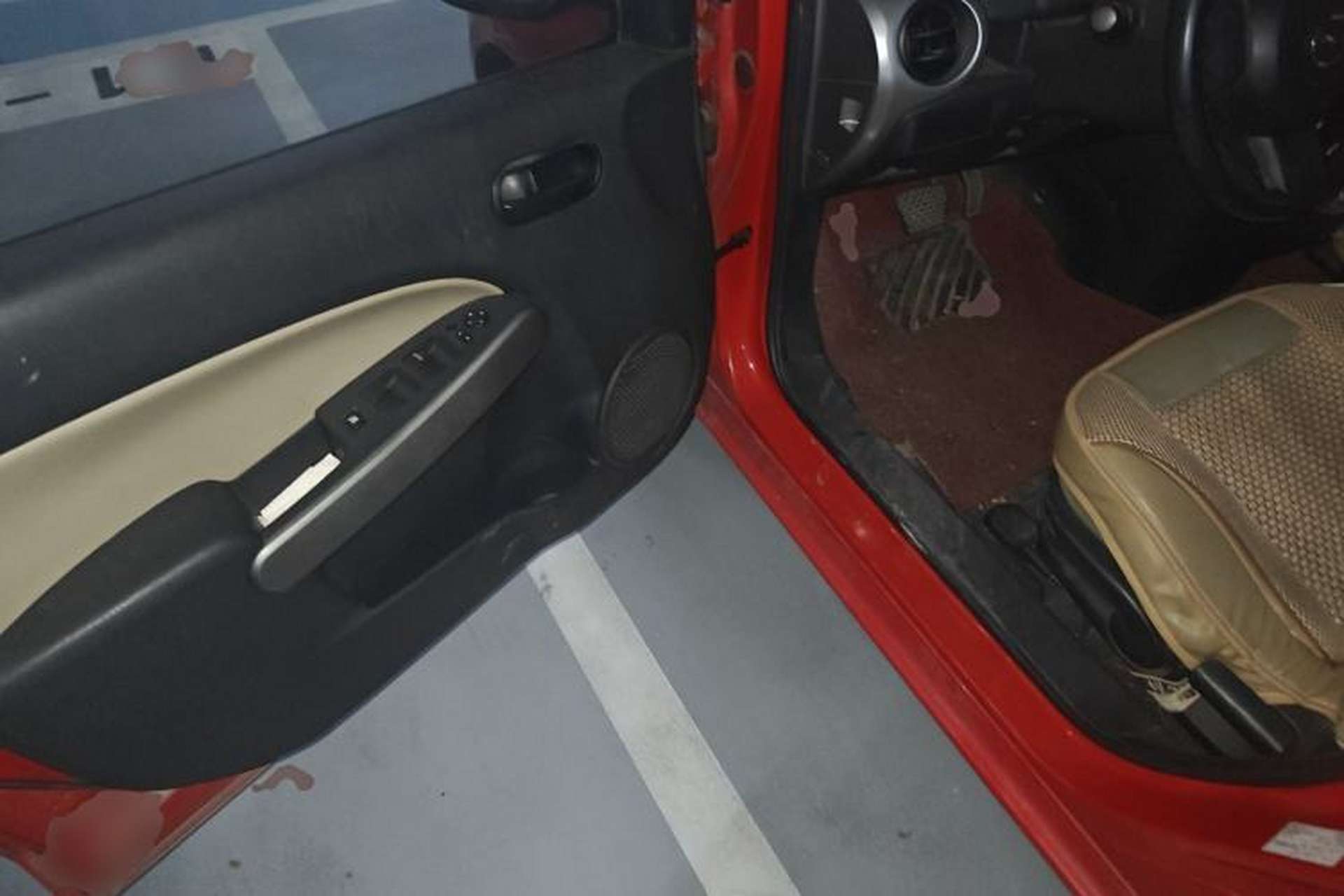 Used Mazda 2 2012 Hatchback Xuan Dong 1.3L Automatic Standard Edition Driver Seat