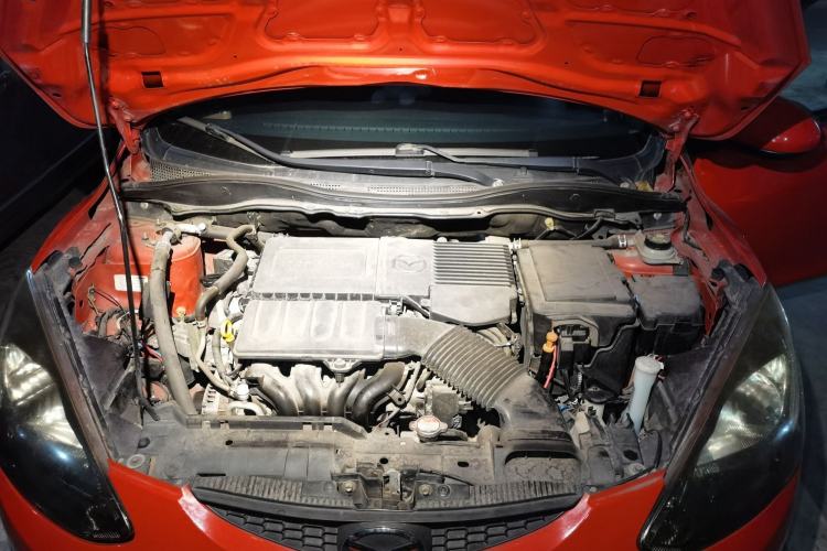 Used Mazda 2 2012 Hatchback Xuan Dong 1.3L Automatic Standard Edition Engine Bay