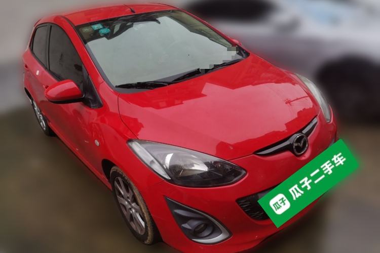 Used Mazda 2 2012 Hatchback Xuan Dong 1.5L Automatic Value Edition Front Right 45 Deg