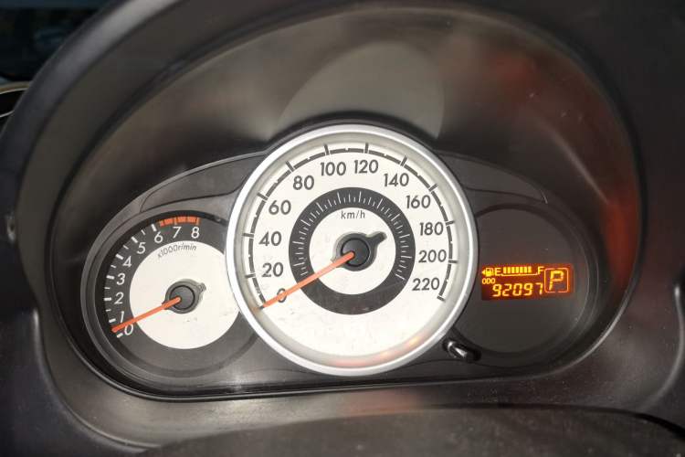 Used Mazda 2 2012 Hatchback Xuan Dong 1.3L Automatic Standard Edition Instrument Cluster