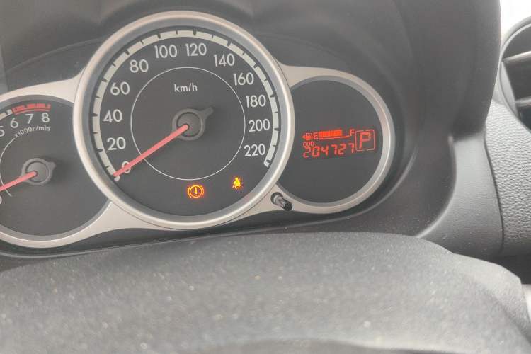 Used Mazda 2 2012 Sedan XuanDong 1.5L Automatic Fashion Edition Odometer Close Up