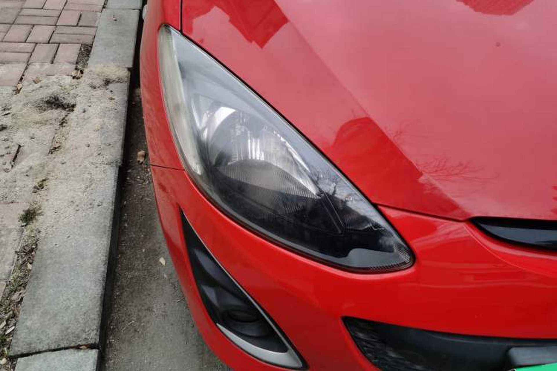 Used Mazda 2 2012 Hatchback Xuan Dong 1.5L Automatic Value Edition Right Front Headlight