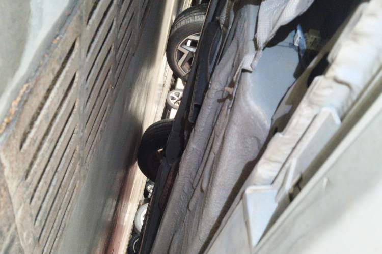 Used Mazda 2 2012 Sedan XuanDong 1.5L Automatic Fashion Edition Chassis Rear Right