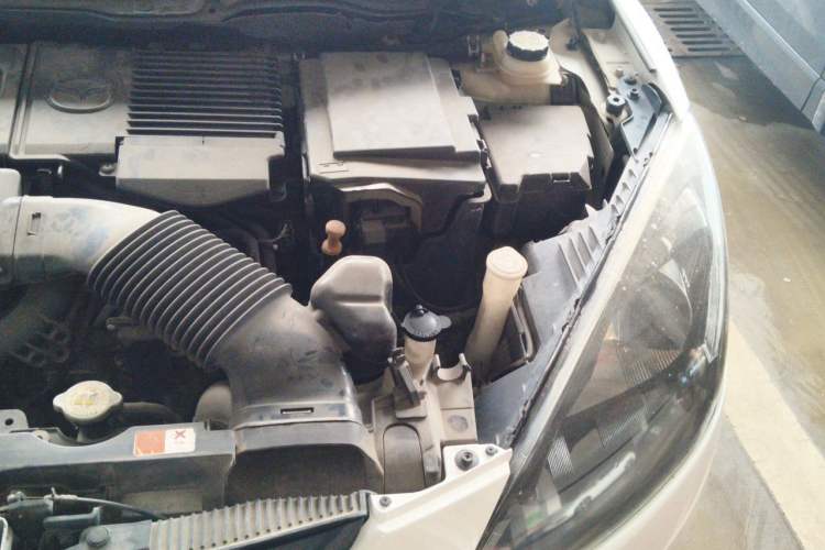 Used Mazda 2 2012 Sedan XuanDong 1.5L Automatic Fashion Edition Engine Bay Left